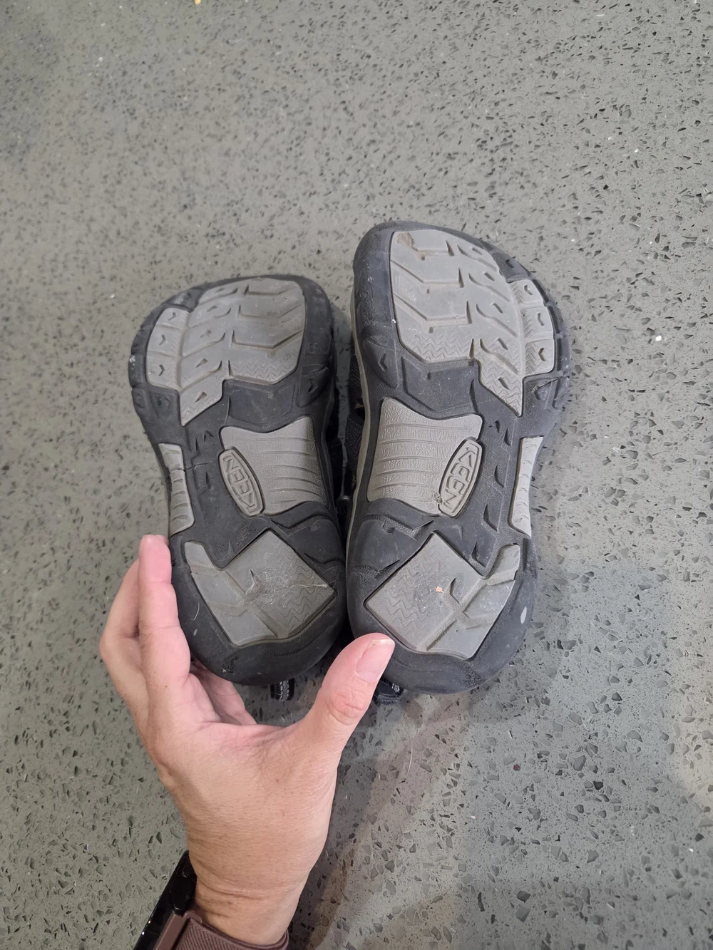 KEEN Kids' Black Outdoor Sandals - Secure Elastic Lace